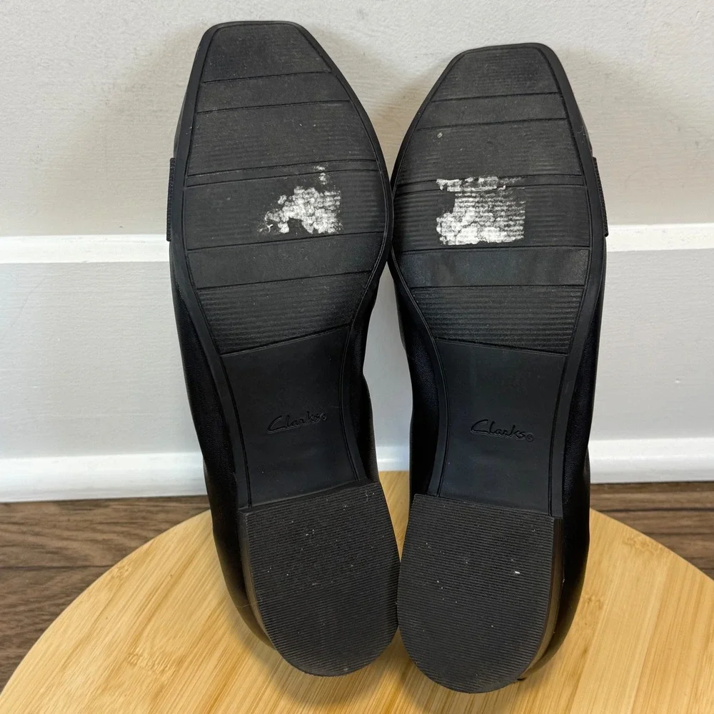 Clarks Collection Ballet Flats Womens 8.5 Black Square Toe Timeless Quiet Luxury
